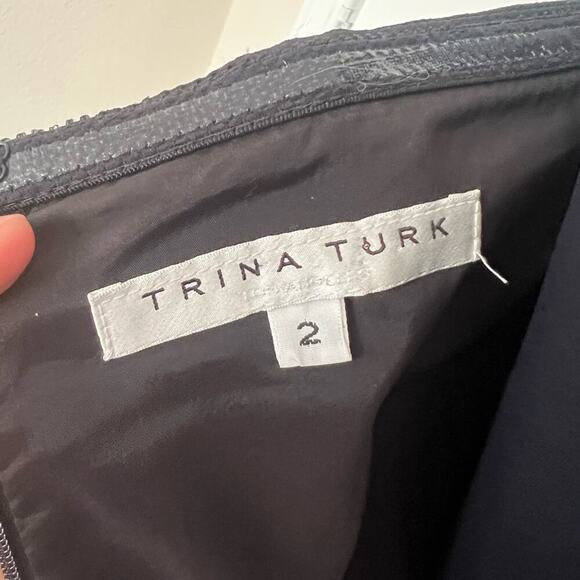 Trina Turk Women's Glow Halter Neck Carmel Crepe Black Dress - Picture 7 of 10